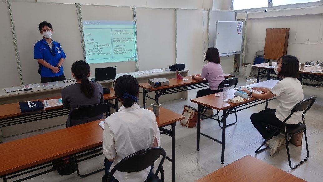 先輩社員座談会